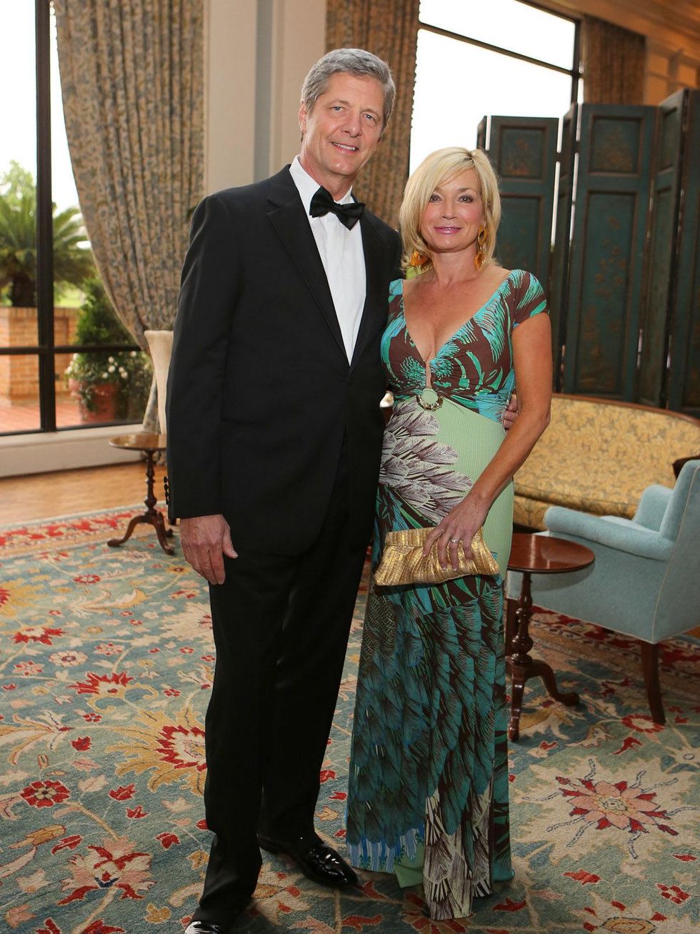 16 CancerForward Houston Gala May 2013 Bobby Dees and Wezy Dees