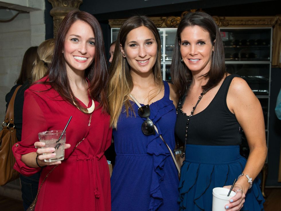 16 Elizabeth Gunter, from left, Carolyn Roberts and Corey Mannie at the CultureMap Summer Social July 2014