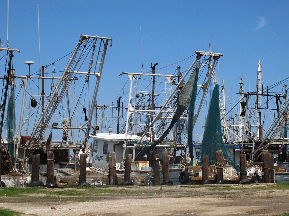 16. Katie Oxford Galveston oil spill March 2014 At Milt\u2019s Dock House - Shrimp boats were parked too