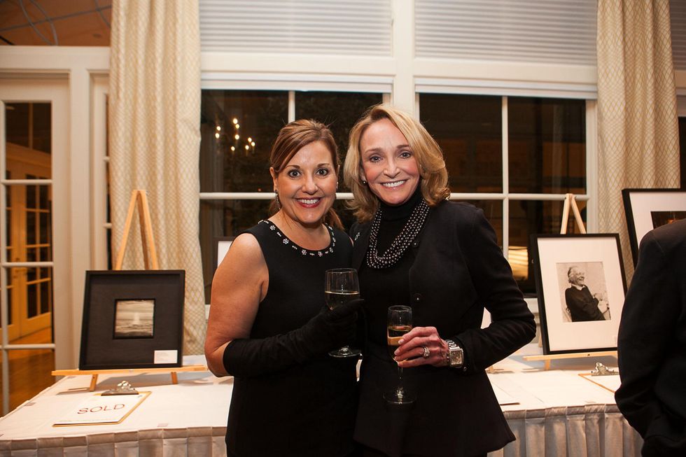 16 Shelley Calton, left, and Kelly Bering at the Houston Center for Photography Print Auction February 2014