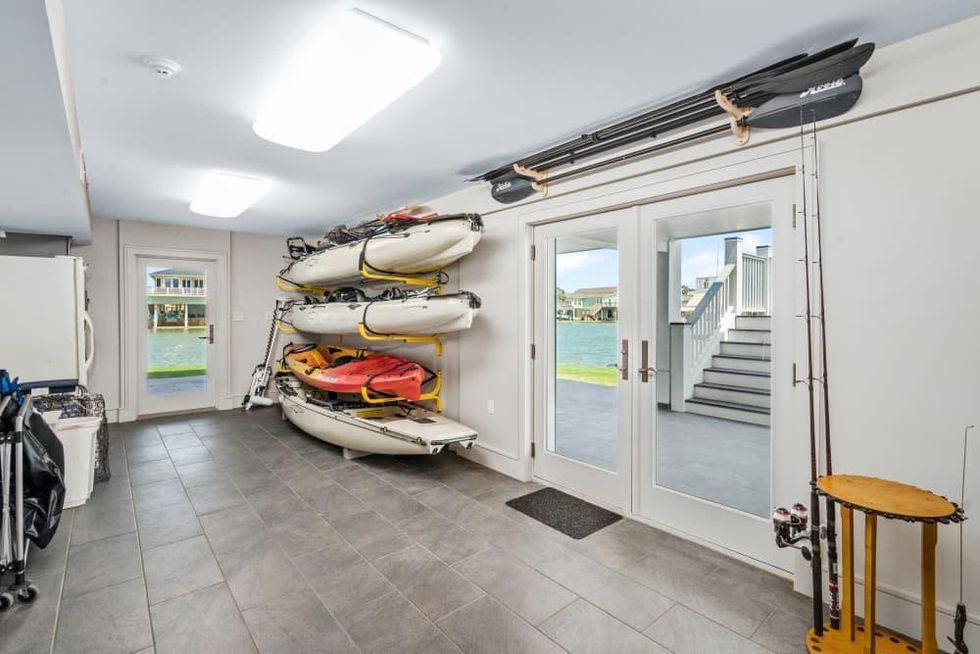 16502 Bayfront Dr. Galveston Welcome Wilson home