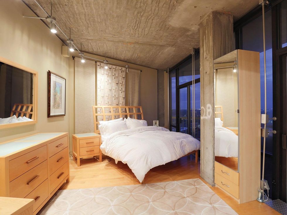 17 On the Market 14 Greenway No. Ph 28e November 2014 second bedroom