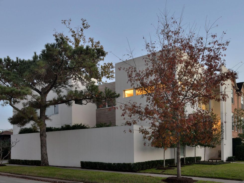 17 On the Market 2401 Morse St. Carol Barden-designed home February 2015