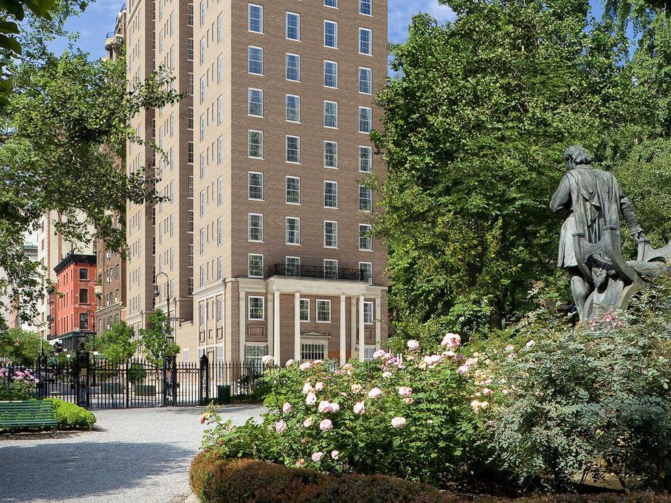 18 Gramercy Park, NYC penthouse, Leslie Alexander, October 2012