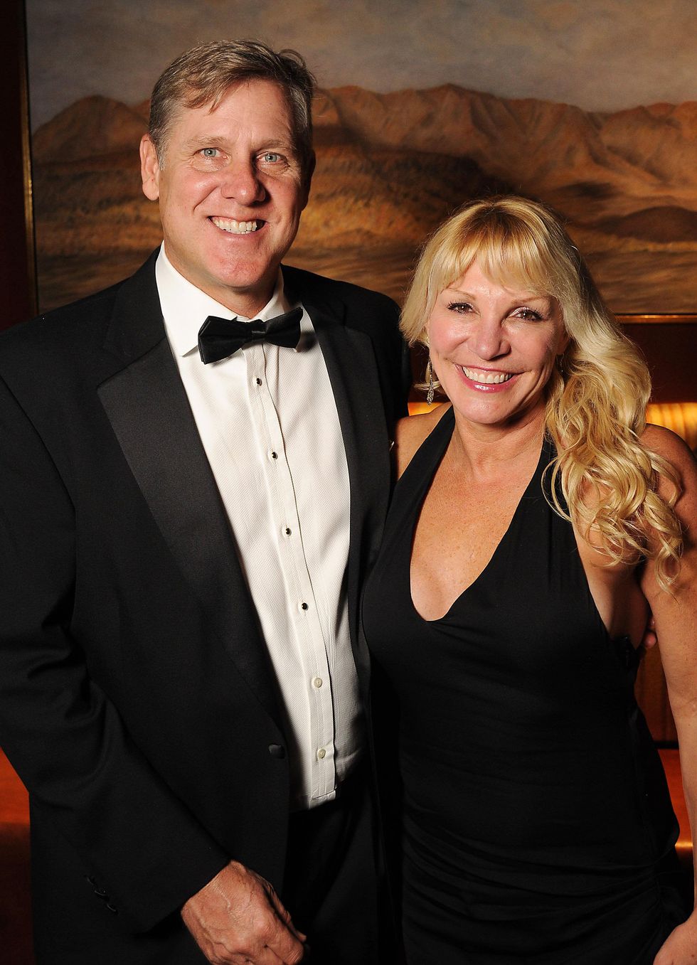 18 Scott and Kim Widham at the Petroleum Club of Houston Grand Opening Celebration February 2015