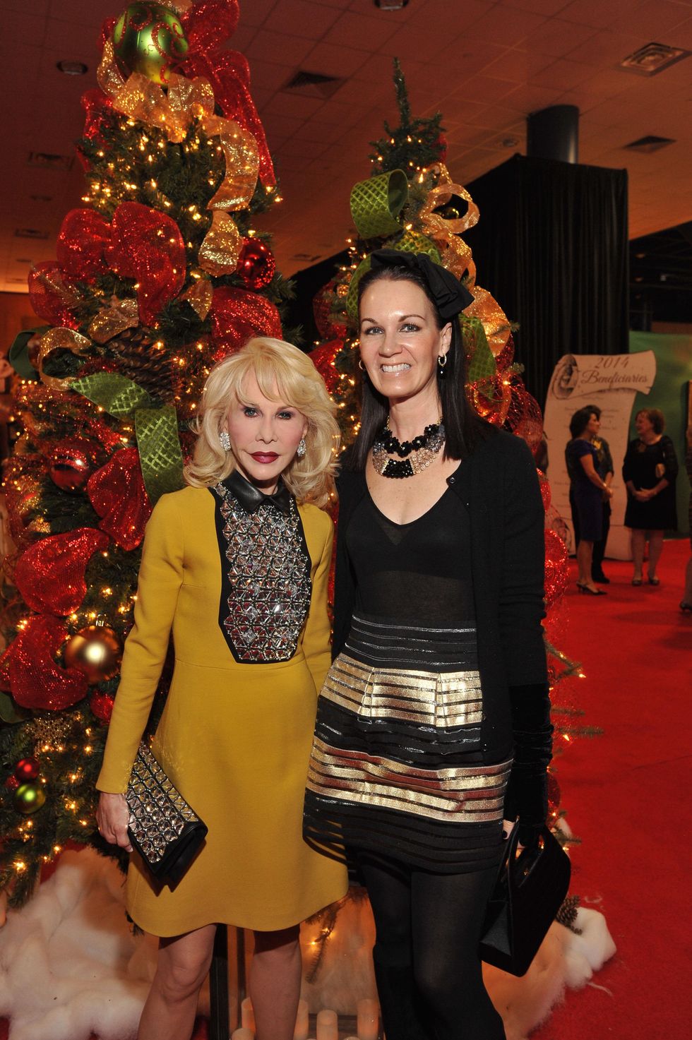 2 9406 Diane Lokey Farb, left, and Beth Muecke at the Theta Charity Antiques Show Preview Party November 2014