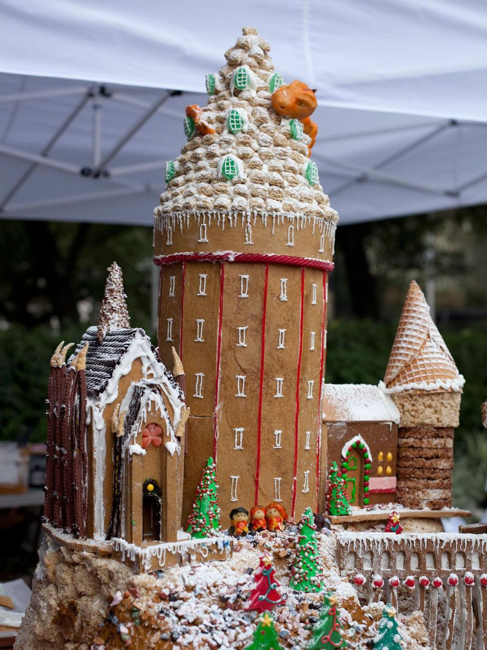 2 Annual AIA Gingerbread build-off December 2013 2nd Runner Up Gensler -Hogwarts Christmas