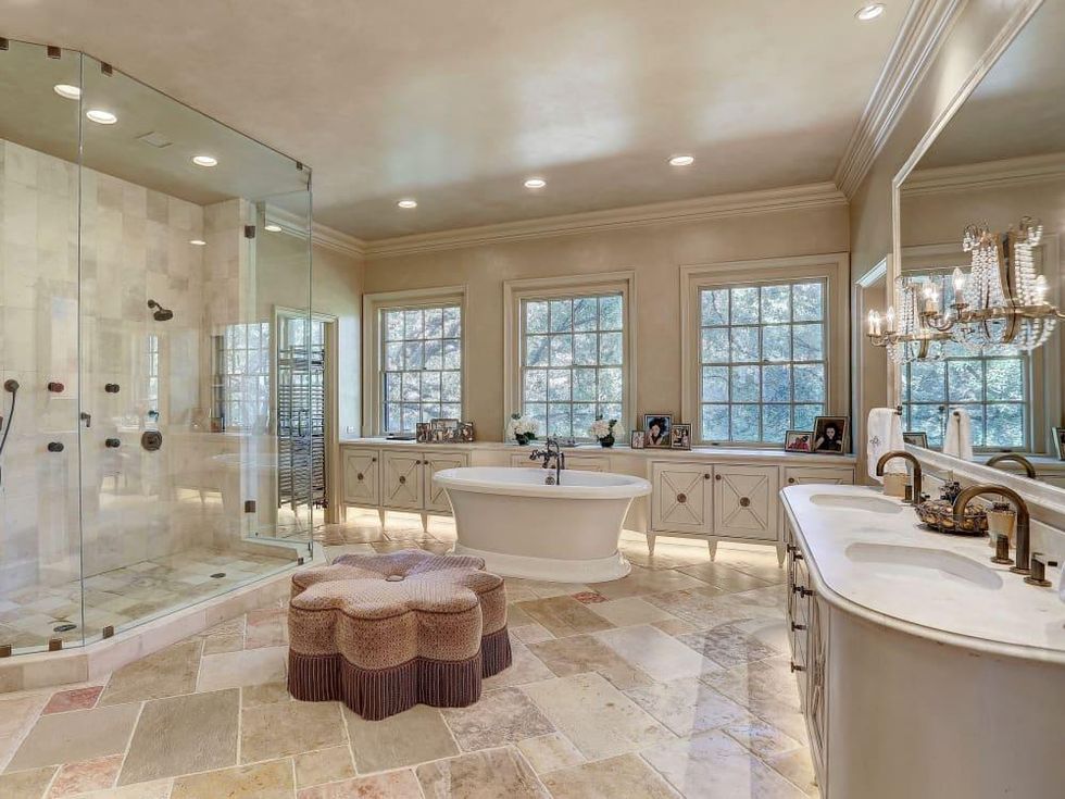 2 Longfellow Lane master bath