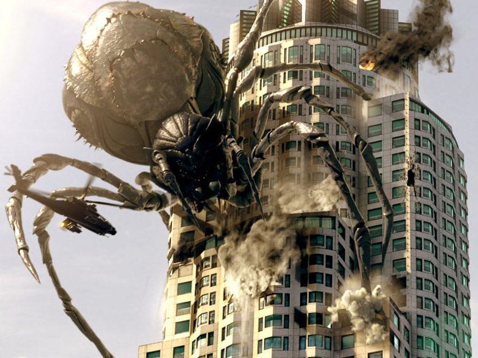 2 Mondo Cinema Big Ass Spider October 2013 spider climbing building