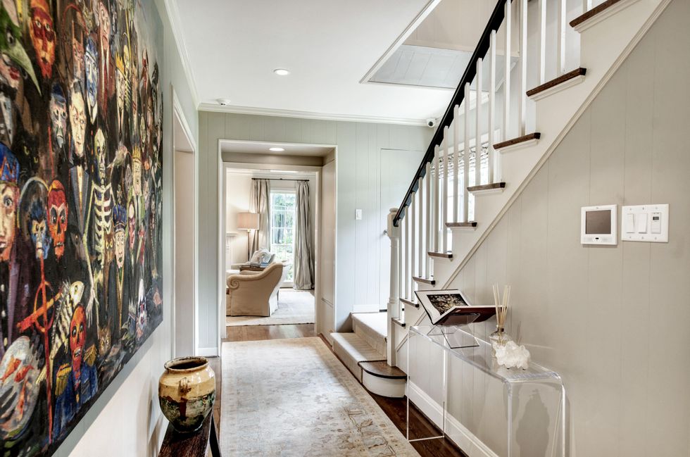 2 On the Market 2107 Looscan September 2014 entry