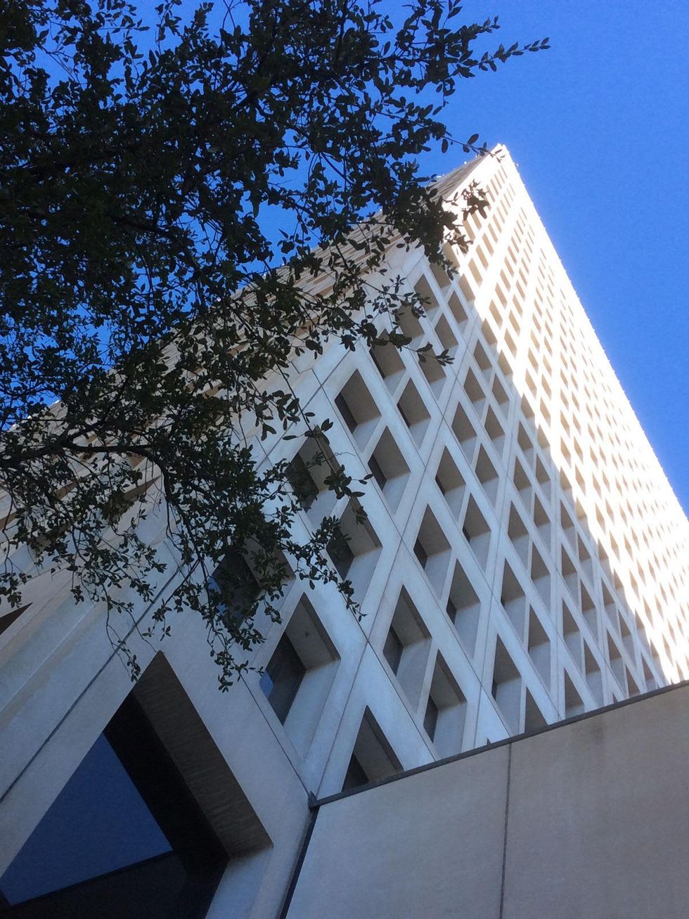 2 Stream Realty will renovate this building in Cullen Center in the southern part of downtown November 2014.