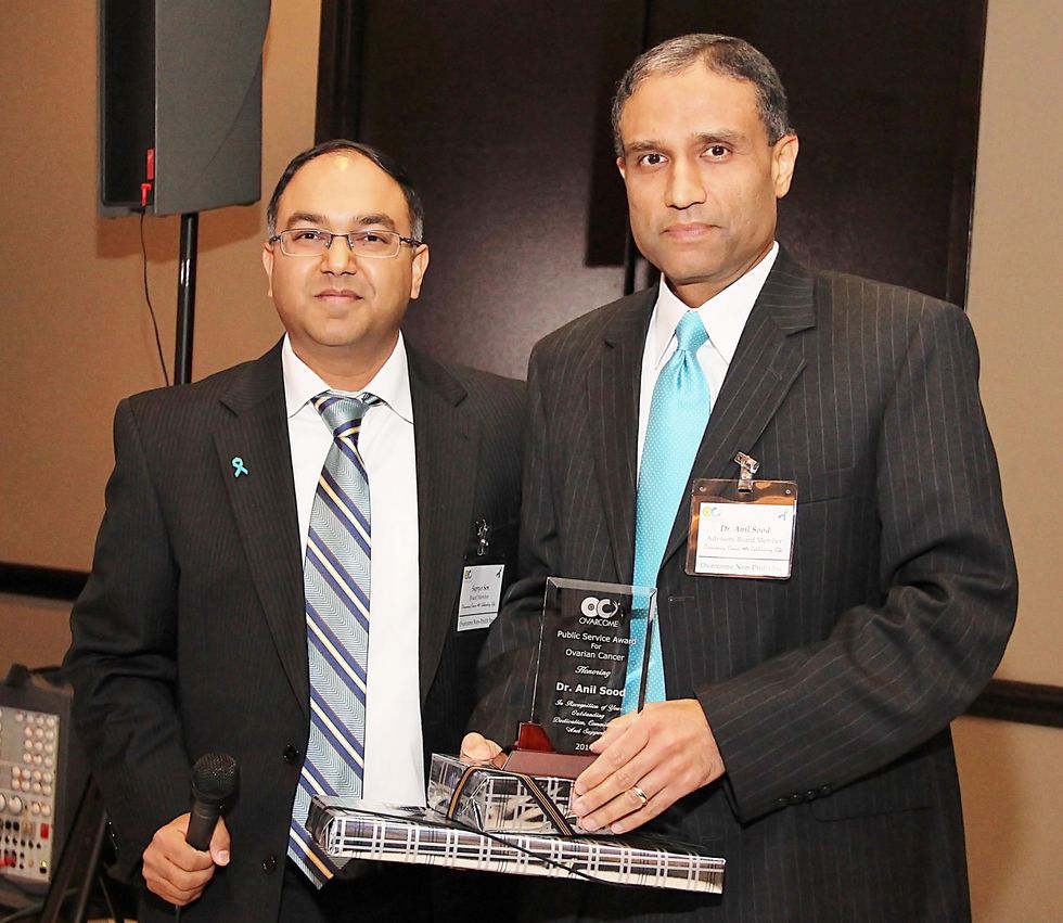 2 Supryo Sen, left, and Dr. Anil Sood at the Ovarcome Gala May 2014