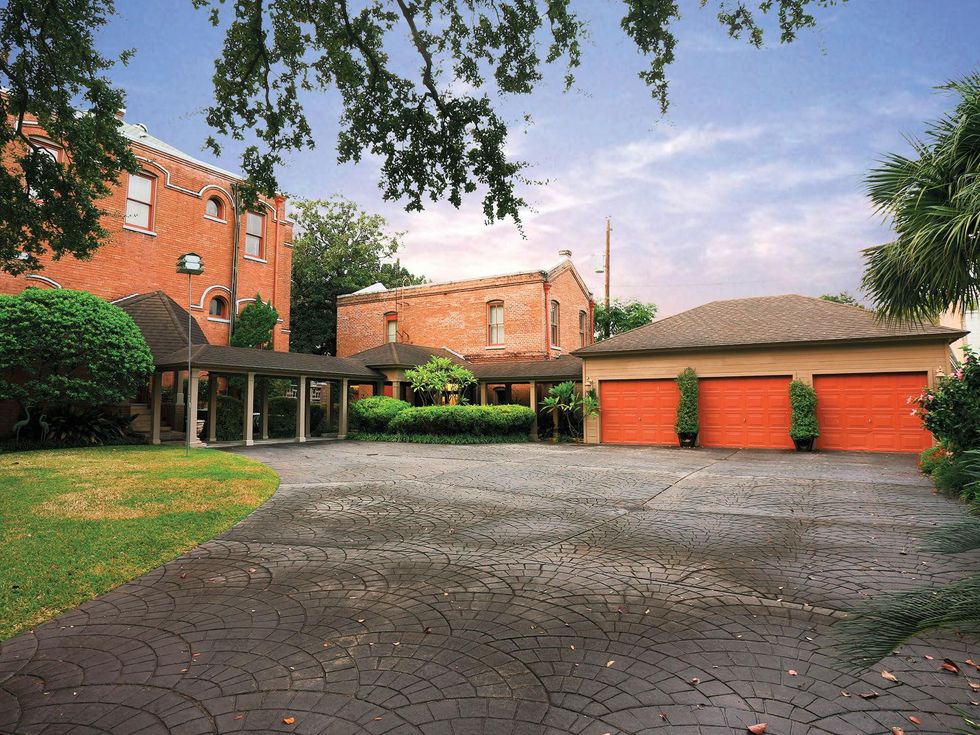 21 On the Market 201 Westmoreland November 2013