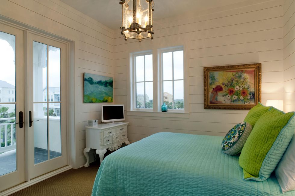 22 On the Market 1609 Seaside Galveston December 2013