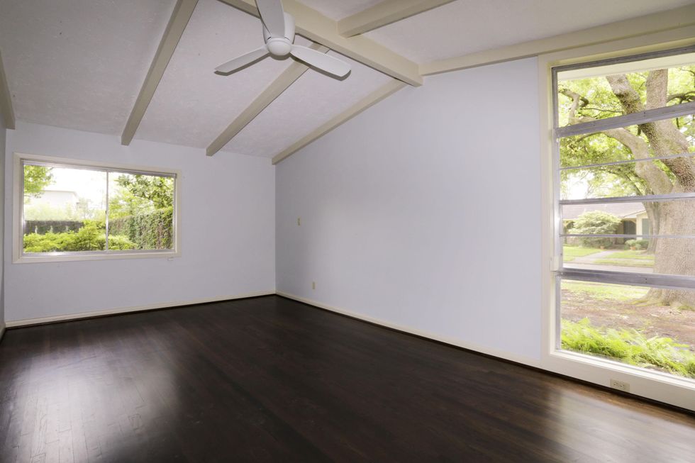 22 On the Market 5102 Jackwood St. April 2014 master bedroom