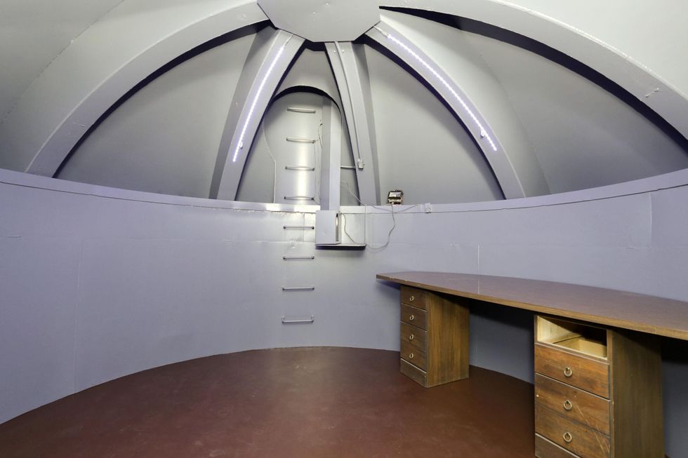 24 On the Market 5102 Jackwood St. April 2014 bomb shelter or storage