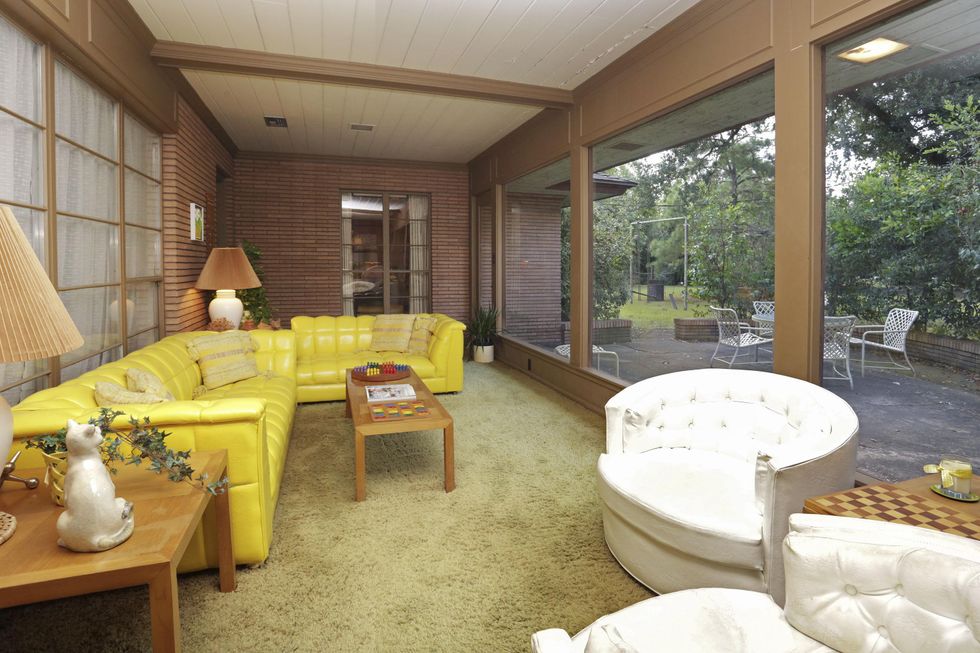 24 On the Market mid-mod ranch-style house in Brookshire 6th and Purdy streets September 2014