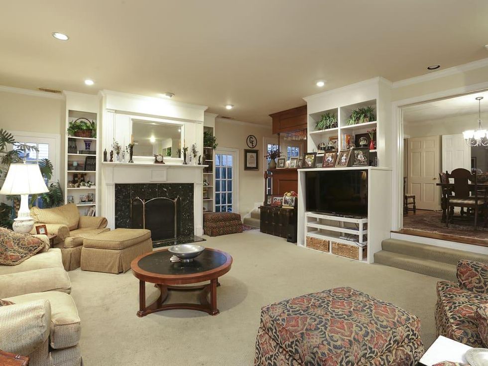 2424 Locke Lane in Houston house for sale family room