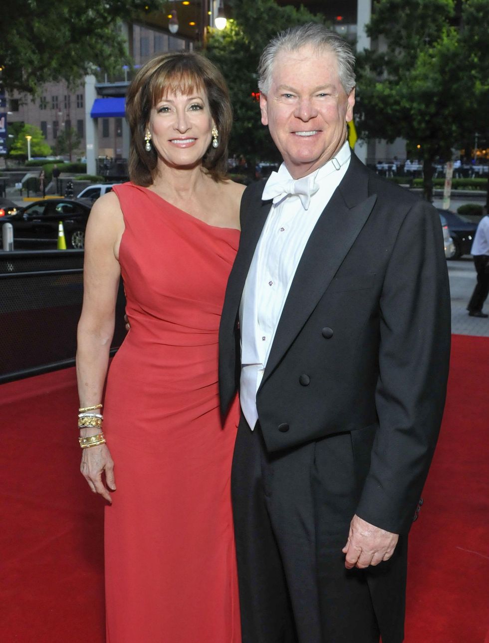 25, Houston Grand Opera Ball April 2013 Janiece Longoria, Steve Lasher