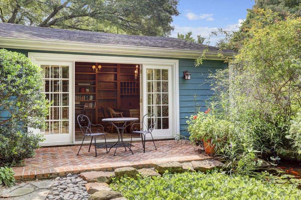 25 On the Market 4826 Palmetto July 2014