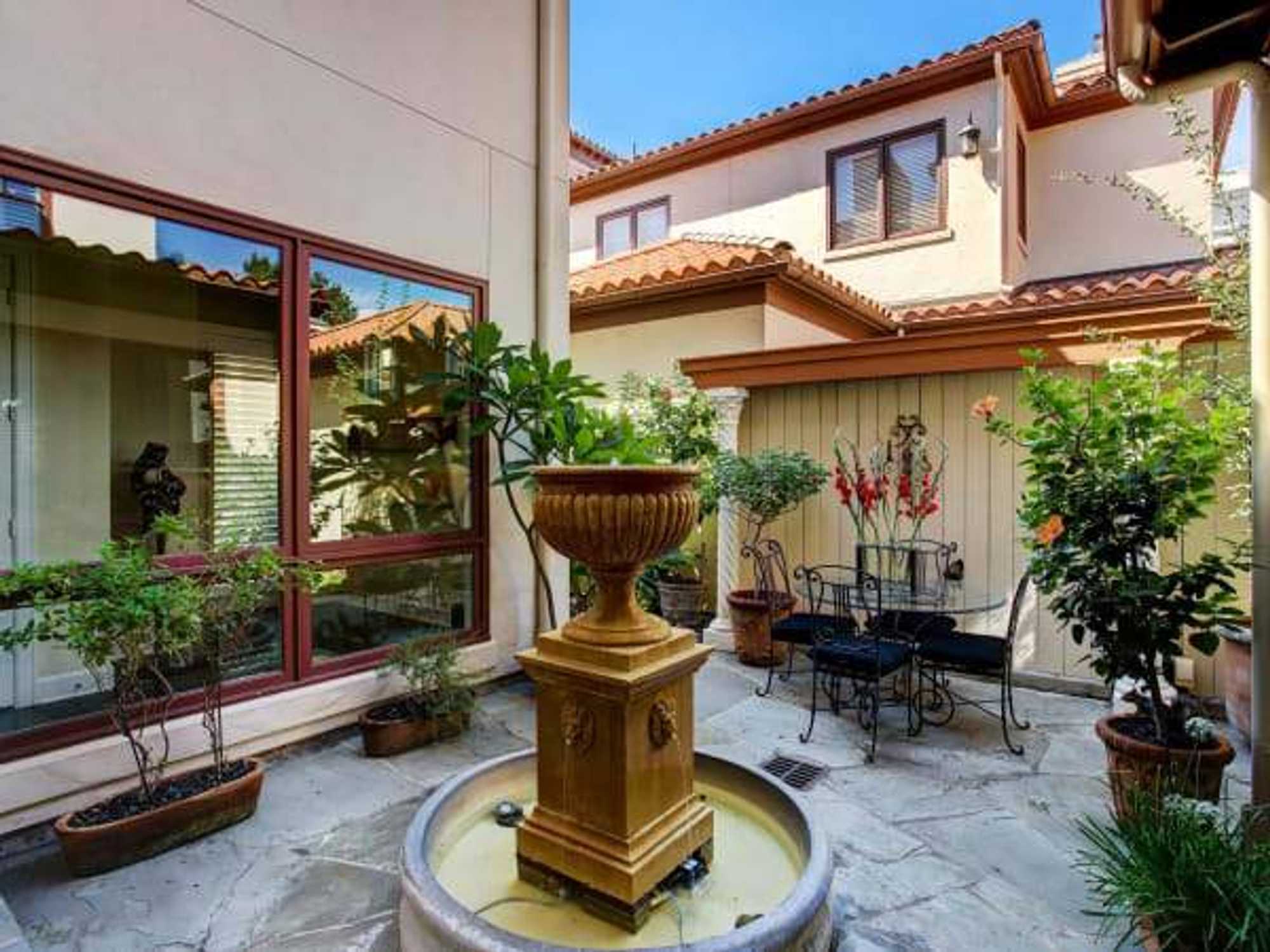 2522 Kingston Houston home