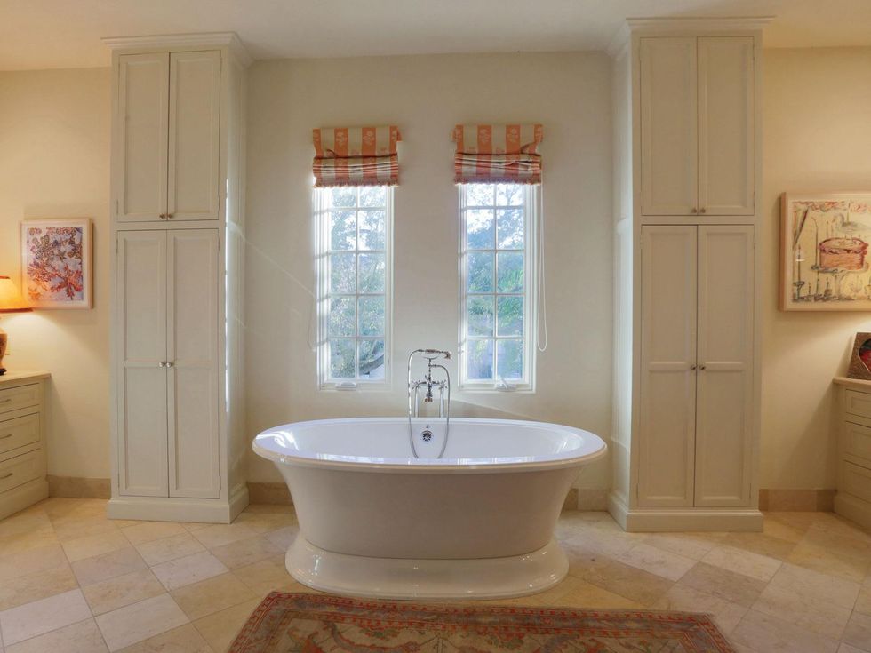 26 On the Market 1210 Berthea St. February 2014