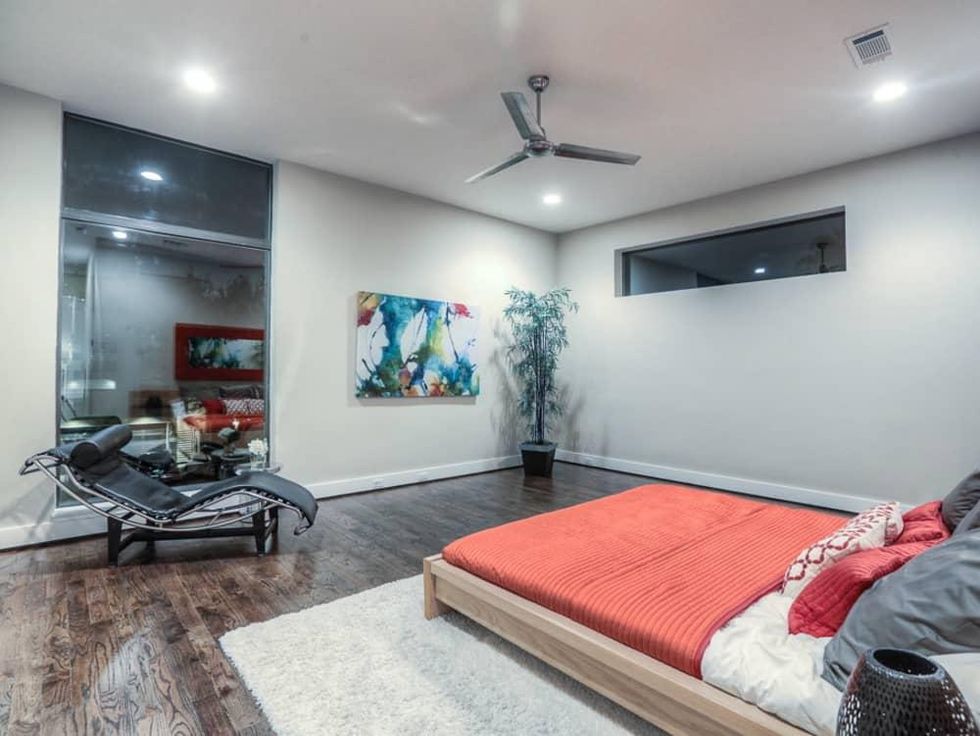 2612 Westgate OTM bedroom