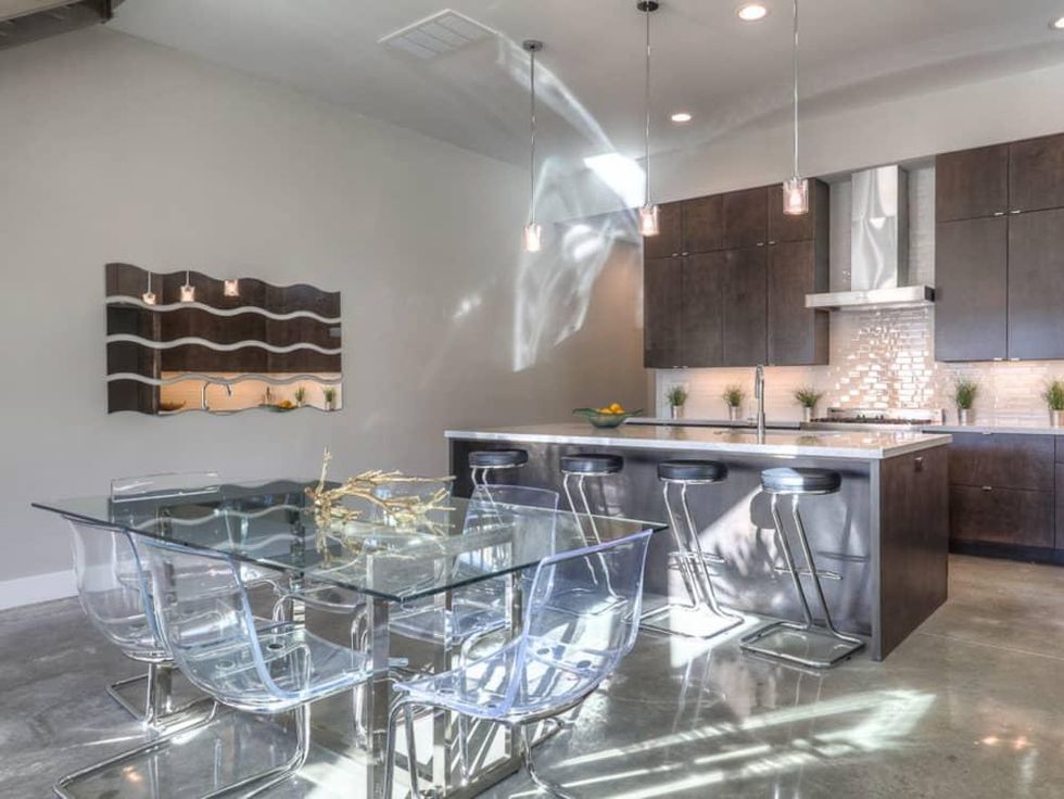 2612 Westgate OTM kitchen dining room