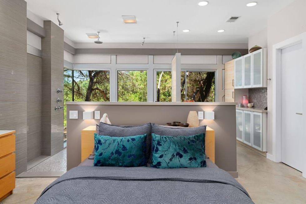 2803 Manitou Dr Austin HGTV