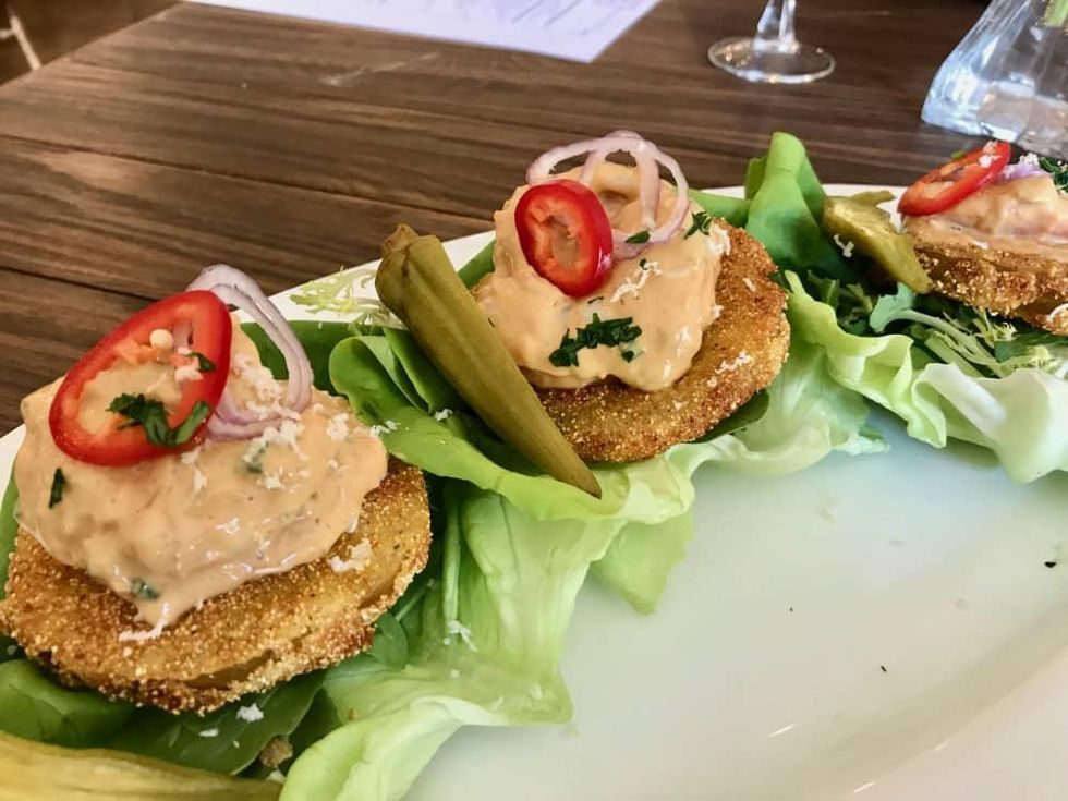 2840 Dukessa shrimp remoulade