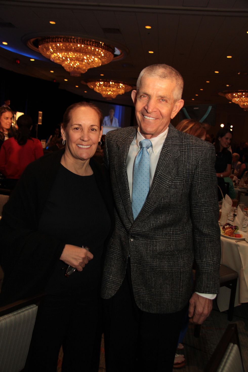 2891 Linda and Jim McIngvale at the Menninger Luncheon May 2014