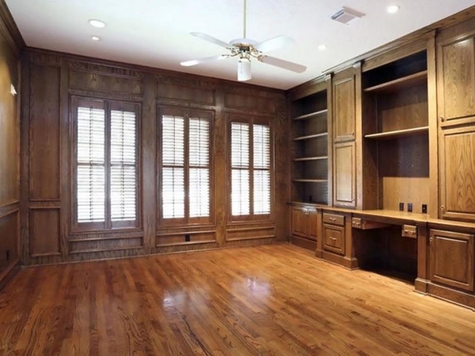 3 Astros $100 million man Carlos Lee sells Sugar Land mansion November 2014 library study office