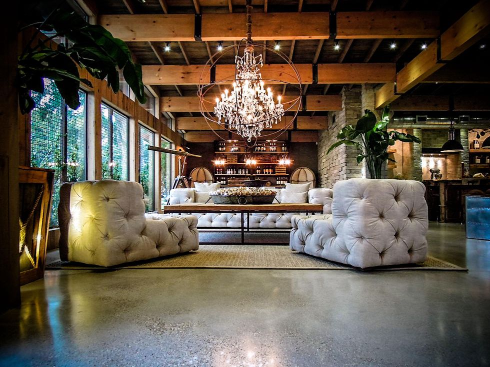 3 On the Market 3606 Sun Valley Drive February 2015