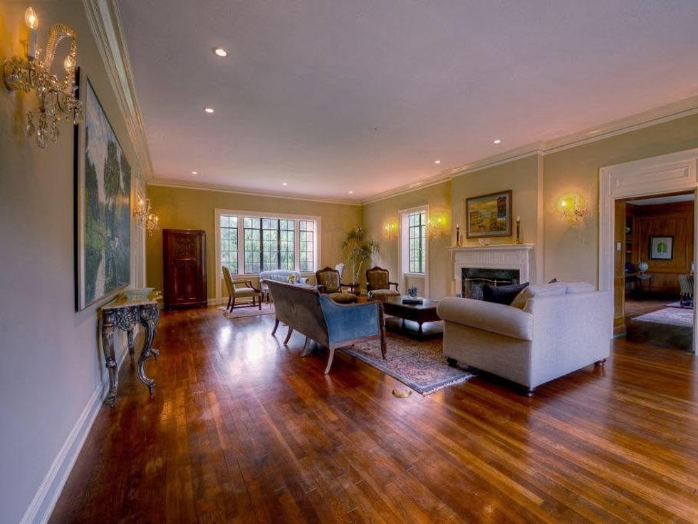 3 On the Market Hobby Manor at 2115 Glen Haven Blvd. October 2013 formal living room