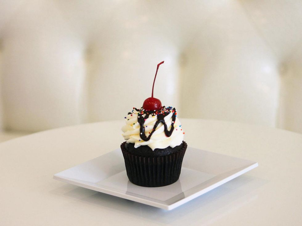 3 Rise Cupcakes Chocolate Sundae cupcake