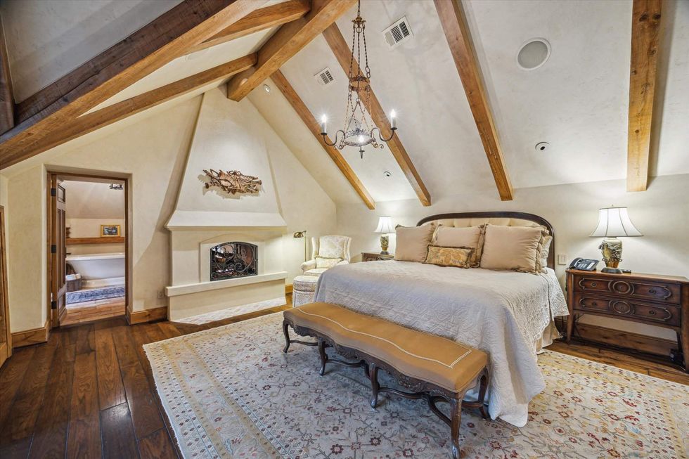 3 Rivercrest Houston house for sale