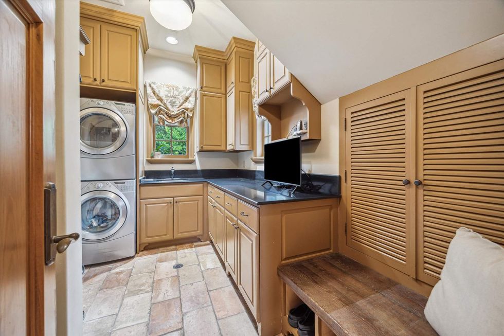 3 Rivercrest Houston house for sale