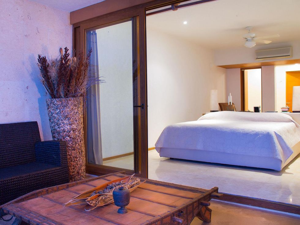 30 On the Market 1143 Nayarit Nuevo Vallarta Mexico March 2014 master bedroom