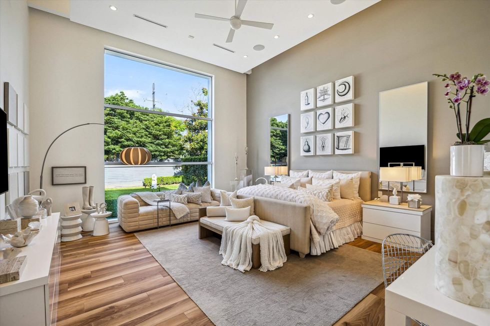 311 Brown Saddle Houston home for sale