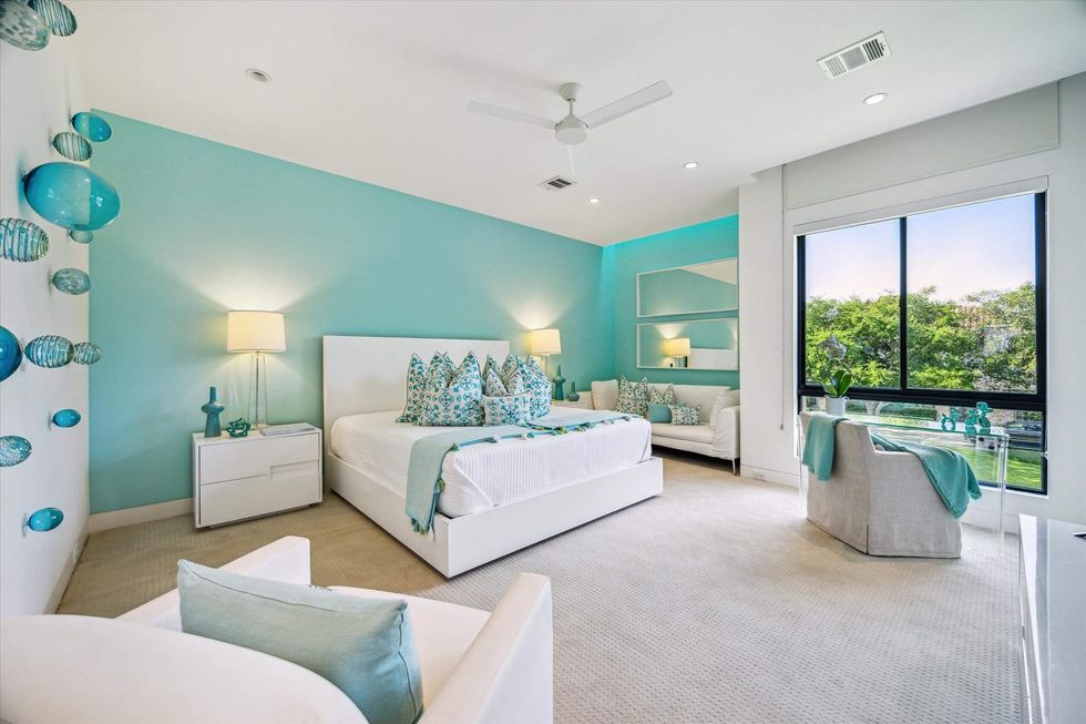 311 Brown Saddle Houston home for sale