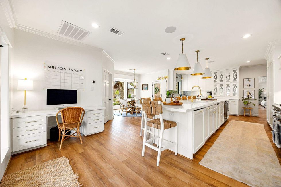 3113 Saddlebrook Lane kitchen