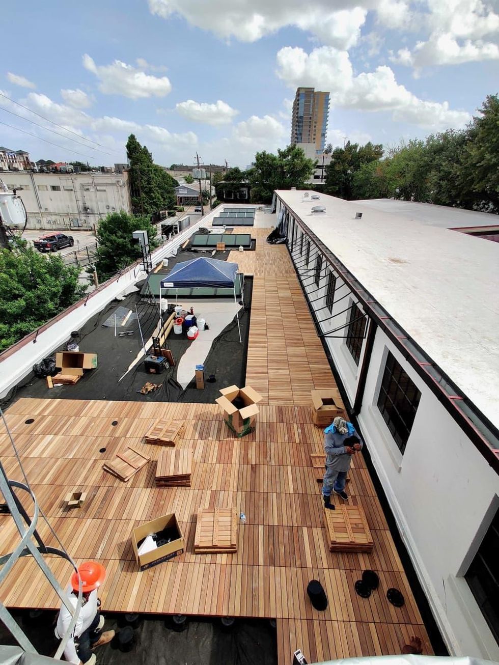 3201 Allen Parkway roof deck construction