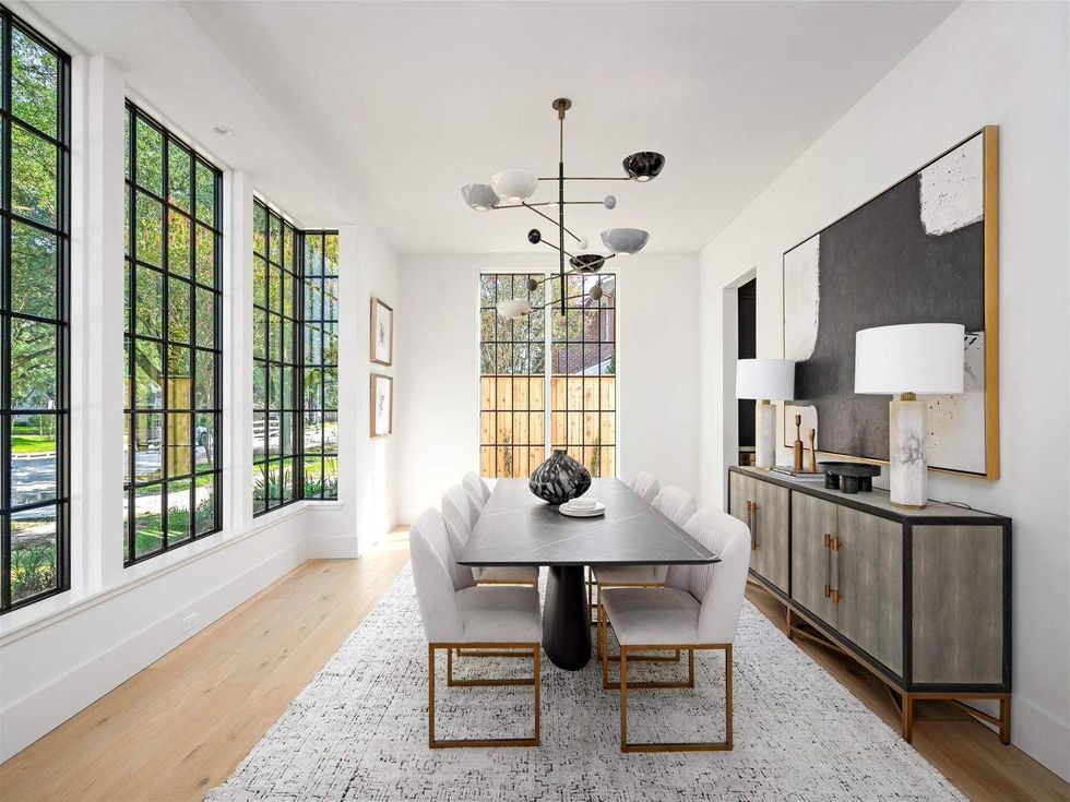 3203 Georgetown St. West University