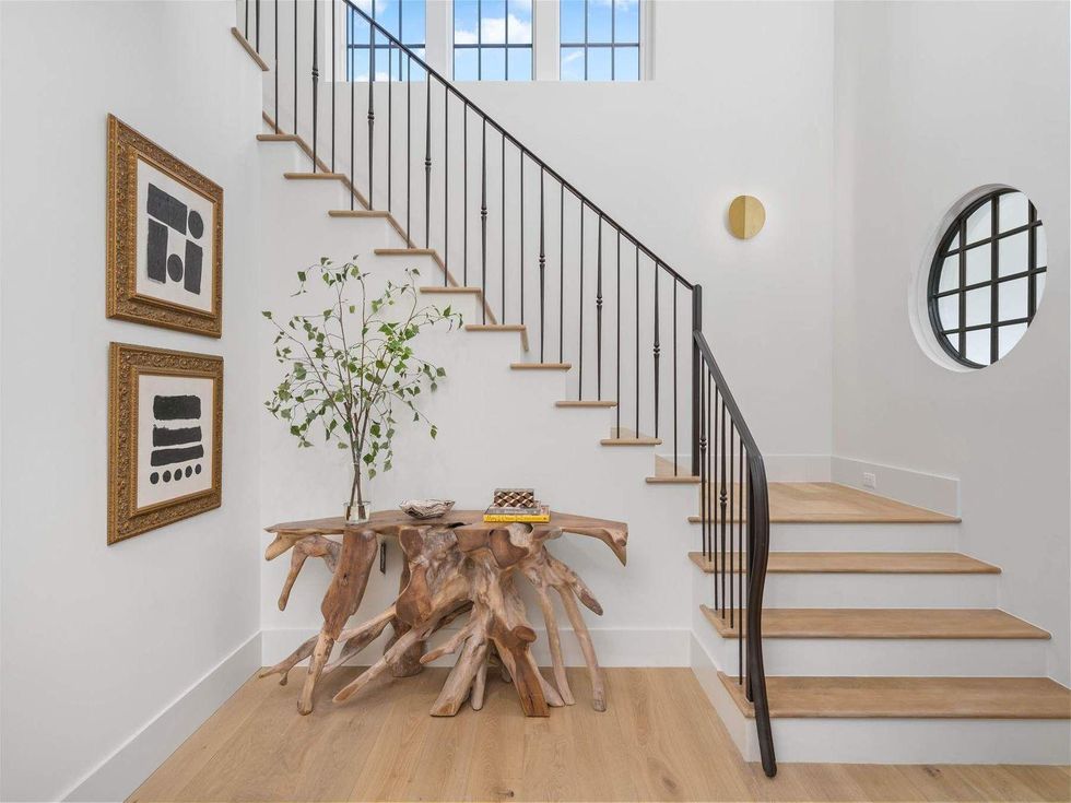 3203 Georgetown St. West University