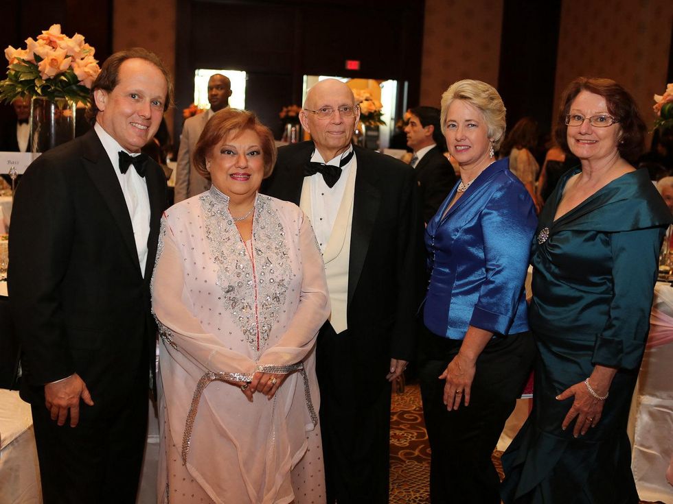 34 Virtuosi of Houston Gala May 2013 Franco Valobra, Zarine Boyce, Meherwan Boyce, Annise Paker, Kathy Hubbard