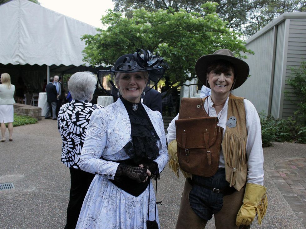 3400 Stella Grace, left, and Josephine Katherine Ellis at the Houston Heritage Society luncheon April 2014