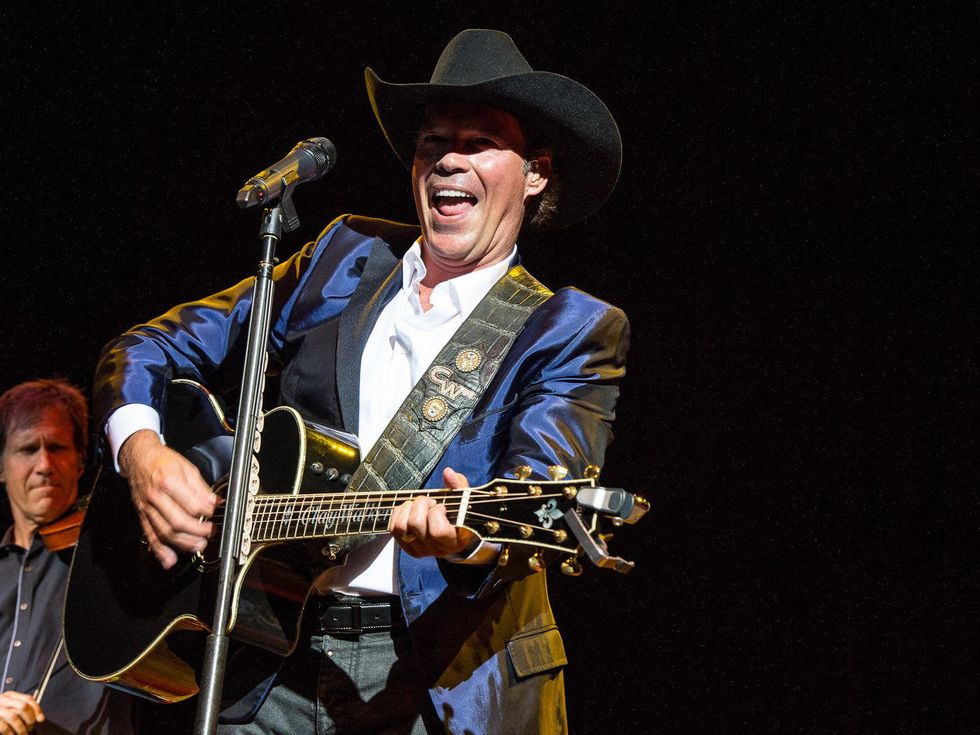 350 Clay Walker at Bands Against MS