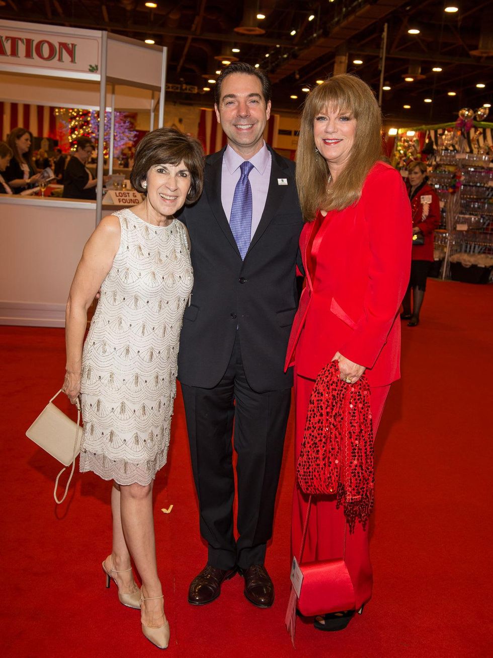 38 Nutcracker Market November 2013