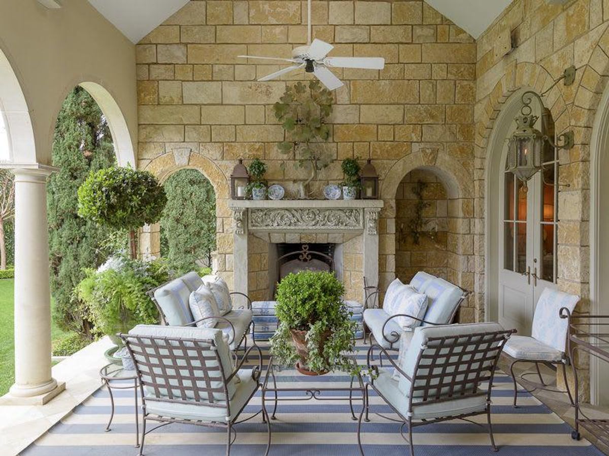 According to a new report from Zillow Digs, more than twothirds of