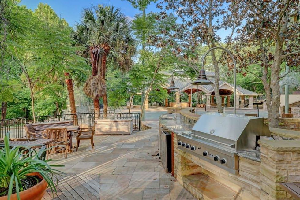 3940 Inverness Dr. River Oaks for sale